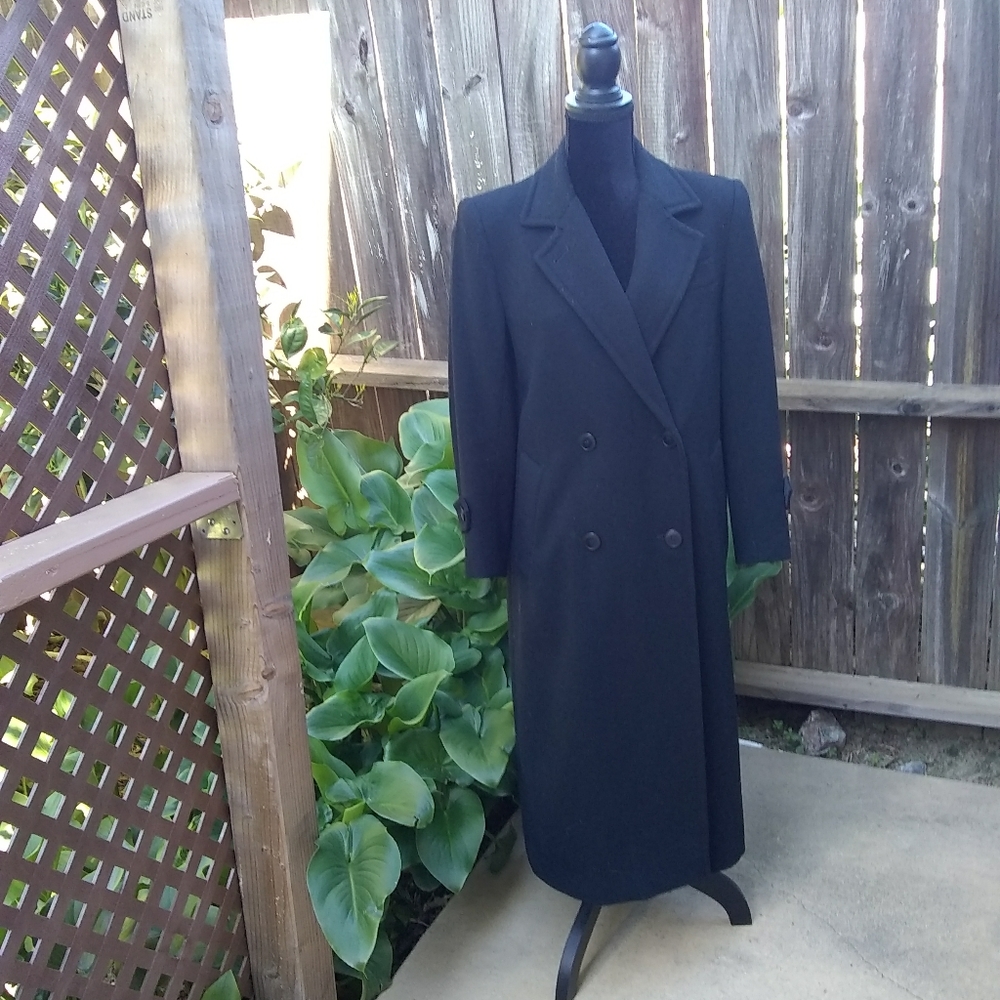 Beautiful Vintage Evan Picone Coat